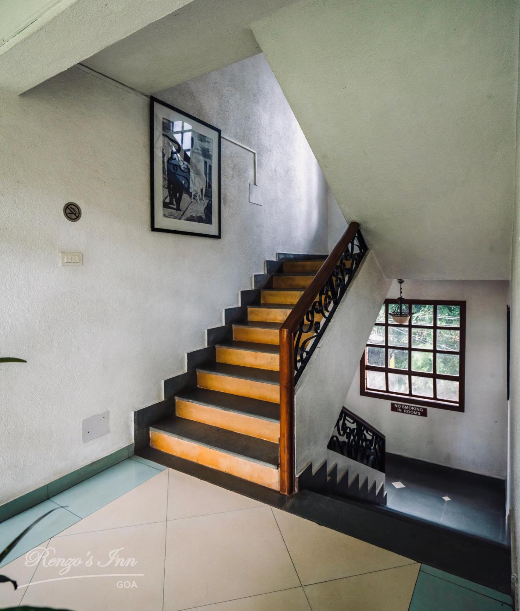 Renzo'S Inn Calangute Buitenkant foto