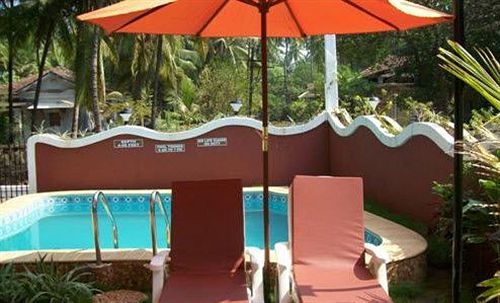 Renzo'S Inn Calangute Buitenkant foto